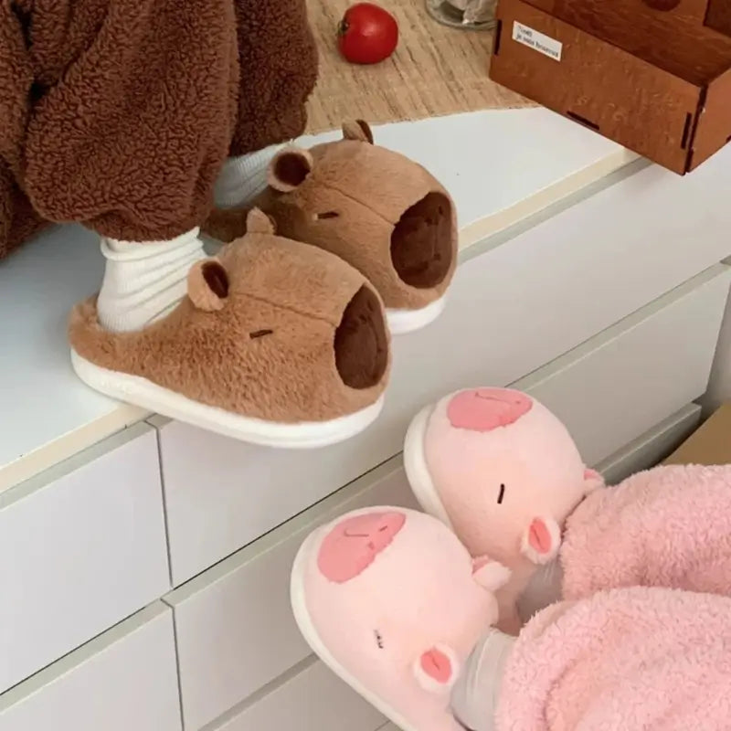 Capybara Hausschuhe Plüsch – kuschelige Pantoffeln Damen – Produktansicht 7