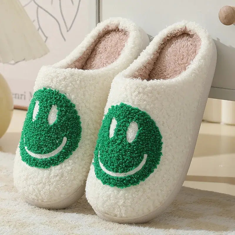 Smiley Hausschuhe Plüsch – Pantoffeln rutschfest – Produktansicht 17